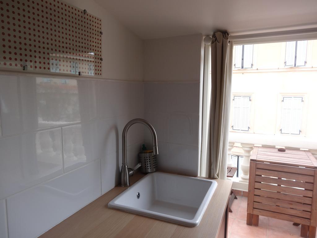 Panier 1930 Apartment